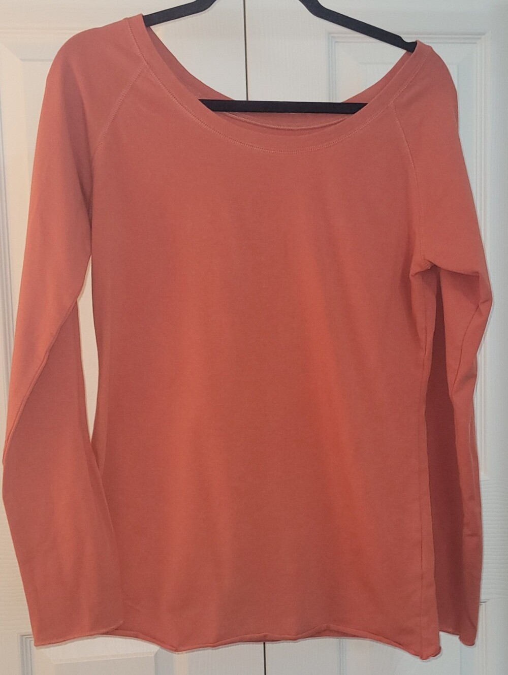 Personal Identity Women's Long-Sleeve Scoop Neck Top, Rust Pink